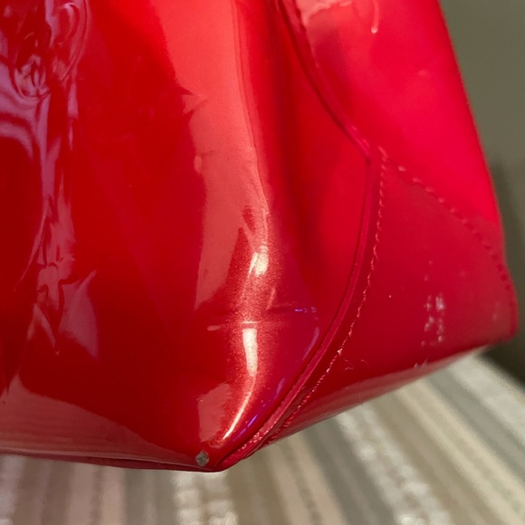 Louis Vuitton Monogram Wilshire PM Bag - Picture 4 of 8